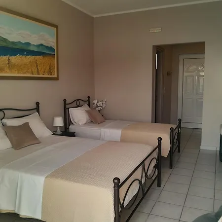 Anel Apartment Himare